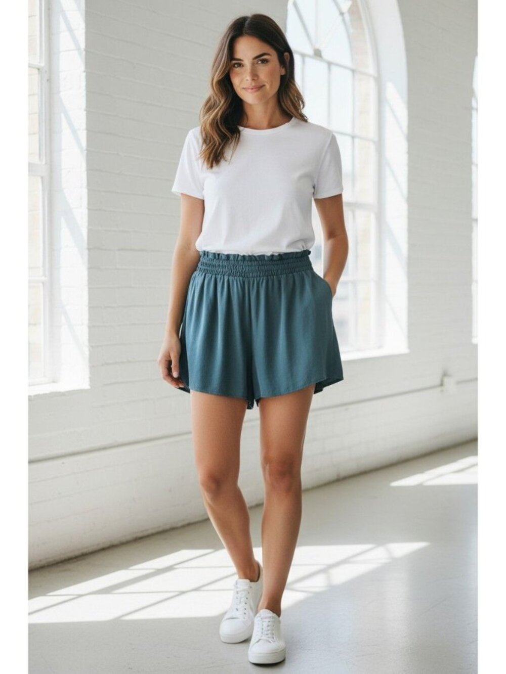 American Eagle Women's Teal Green Elastic Waist Shorts Size M  Lightweight
